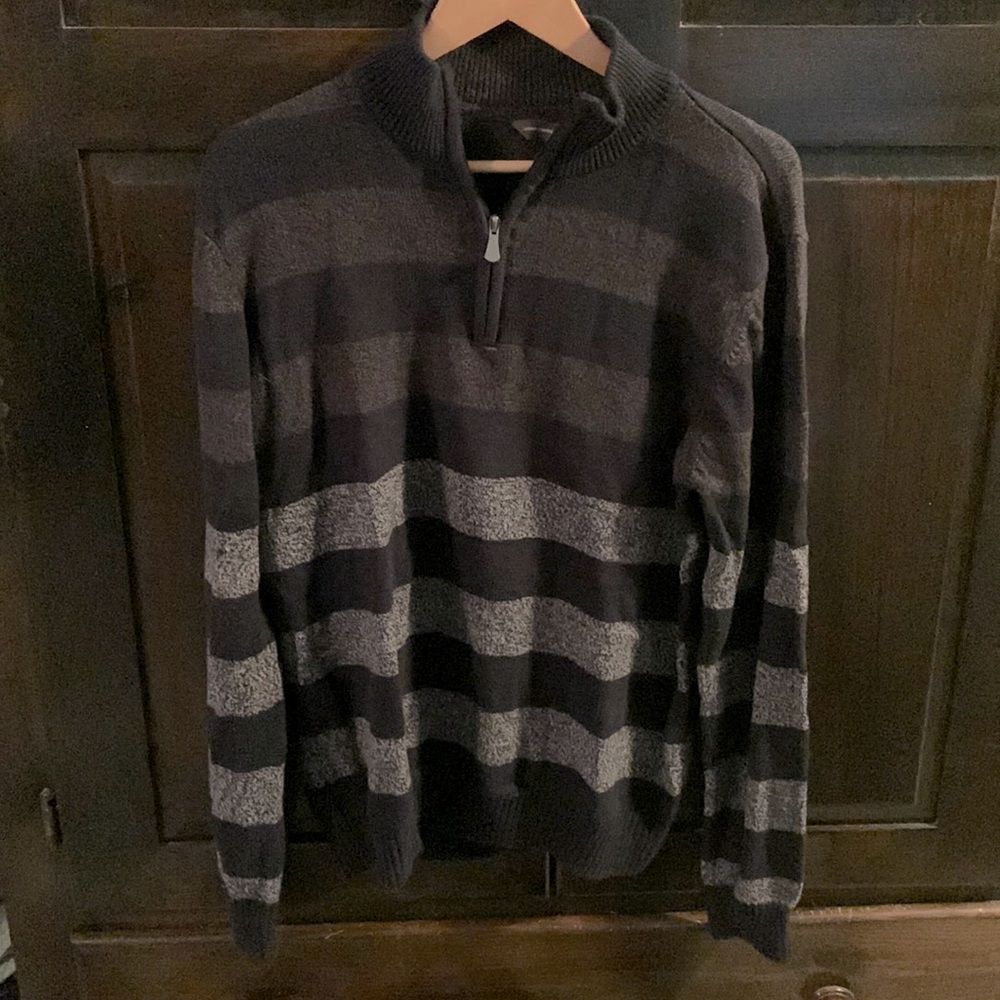 5/$45 Men’s Pullover Sweater